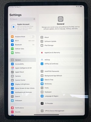 Apple iPad Pro 3rd Gen 128GB, Wi-Fi + Cellular , 11 in -Space Gray- USED