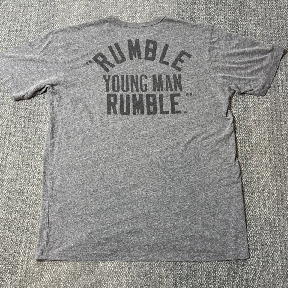 Camiseta Roots of Fight Muhammad Ali Peoples Champ Rumble Para Hombre XL Gris Foto 2 de 4