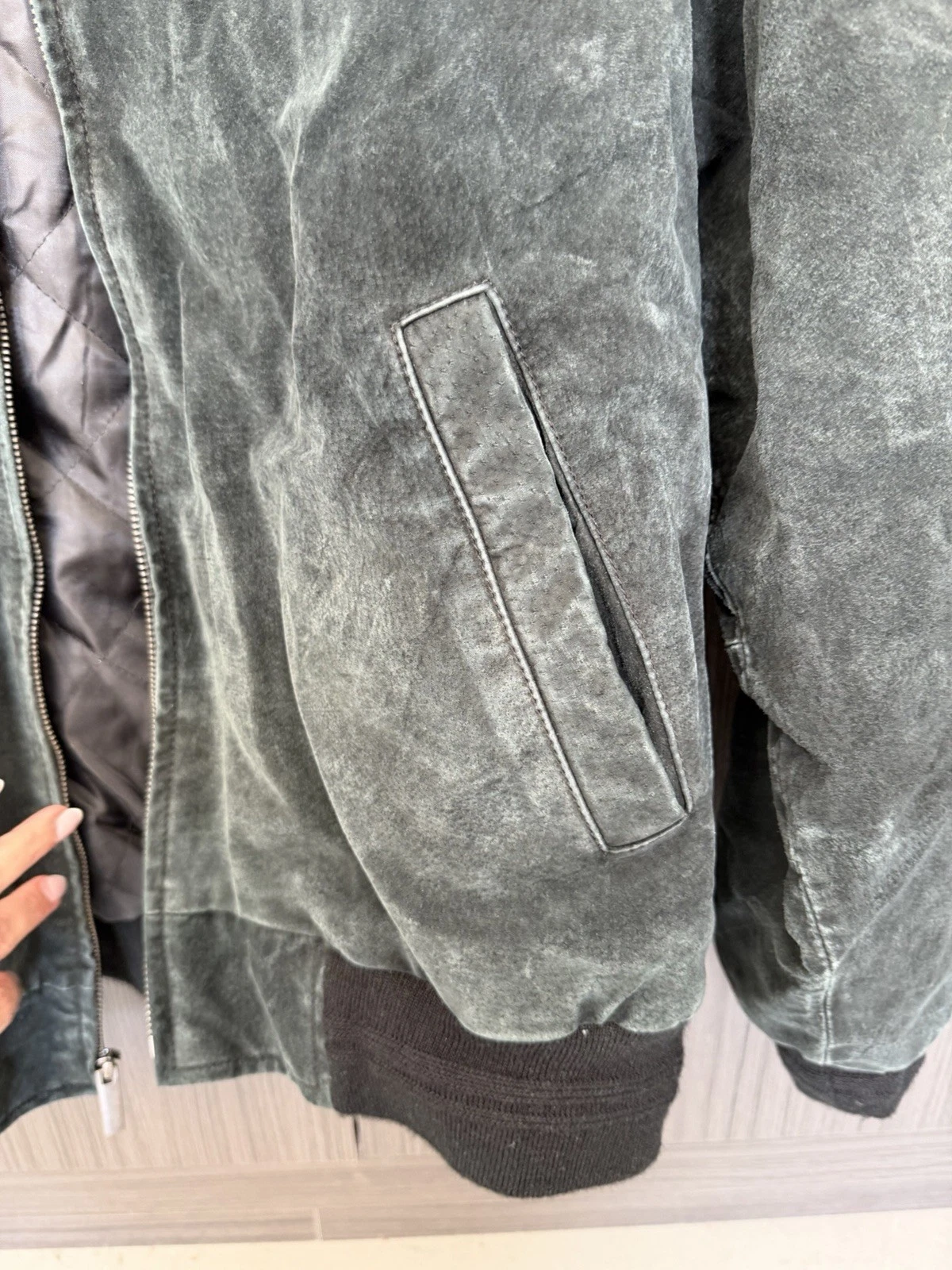 Vintage Croft & Barrow Green Suede Leather Bomber Jacket Mens M Quilted 90s - product detail image 8