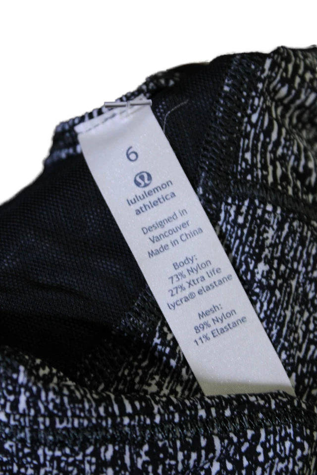 Camiseta sin mangas activa Lululemon para mujer negra estampada con ribete de malla cuello redondo talla 6 Foto 4 de 4