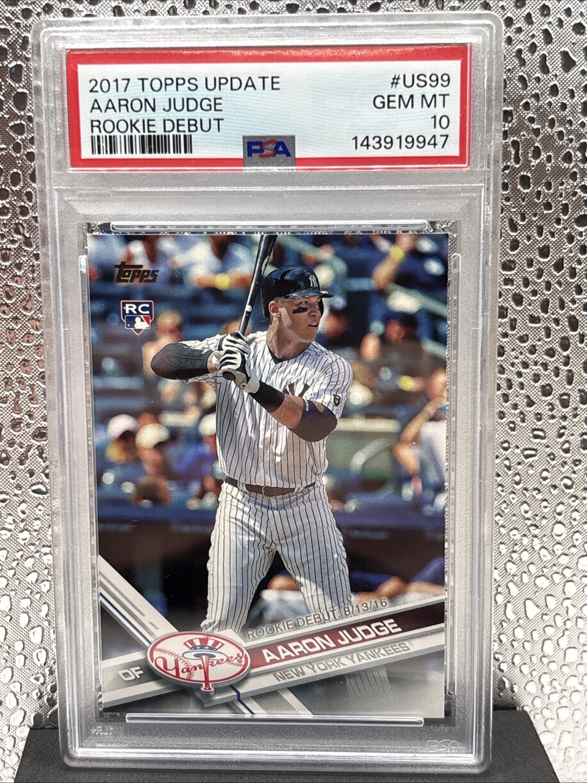2017 Topps Update Aaron Judge RC Rookie #US99 Yankees PSA 10 E406