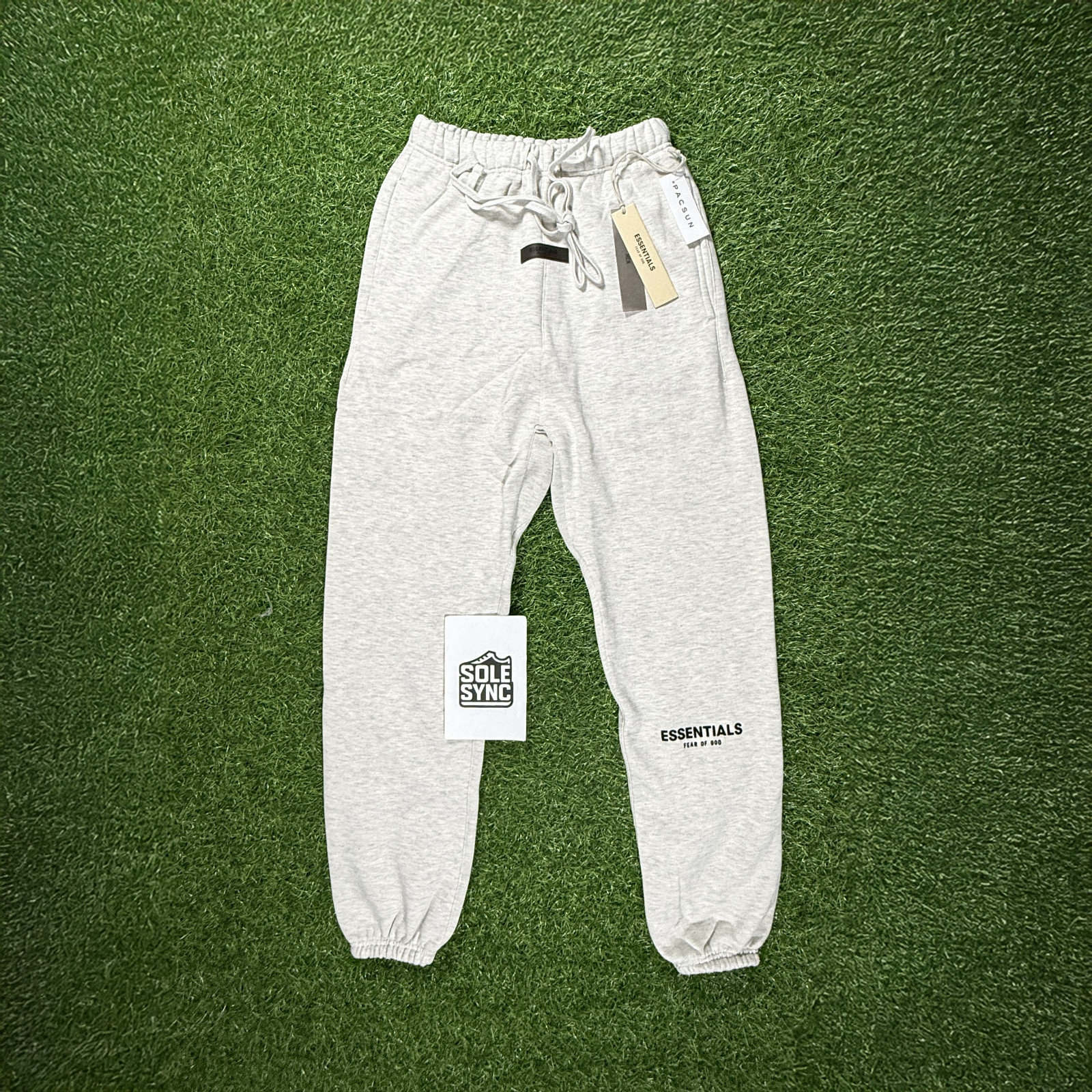 Fear of God Essentials Sweatpants SS22 Light Oatmeal - 100% Authentic (XXS-XXL)