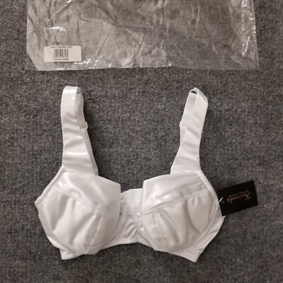 New with Tags Frederick's of Hollywood Va Va Voom Bra 32D Satin White Wide Strap