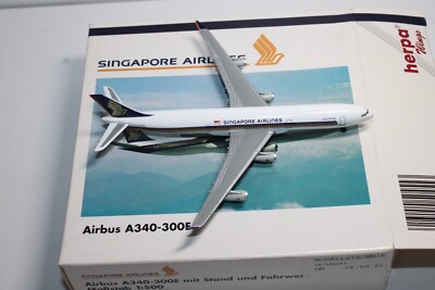 Herpa Wings 1:500 Flugzeug 504553 Airbus A340-300E SINGAPORE AIRLINES OVP Etik