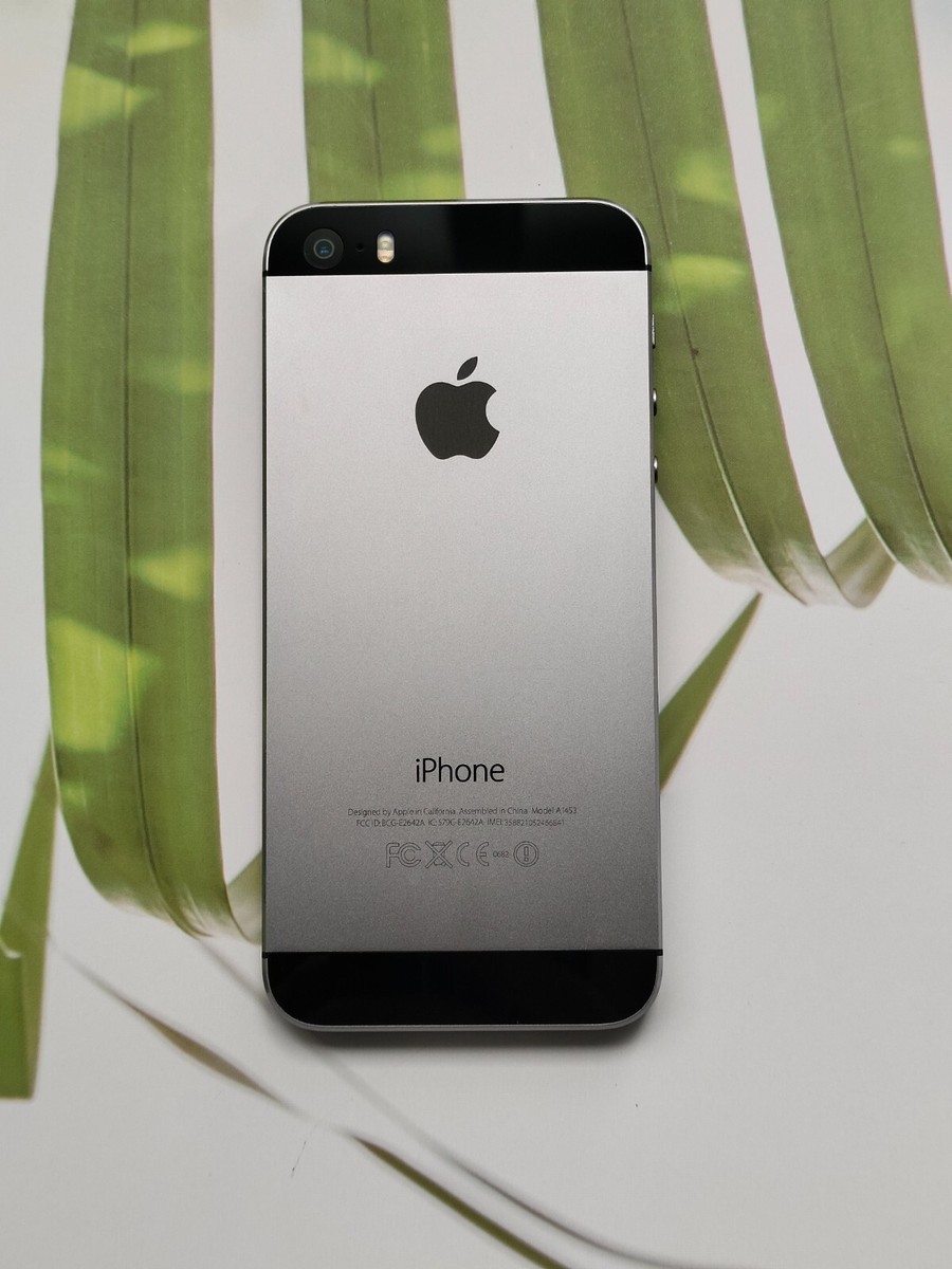 Apple - iPhone  ５S    ６４GB  米国版（unlocked） Apple iPhone 5S 16/32/64GB - Unlocked All Colours - Good