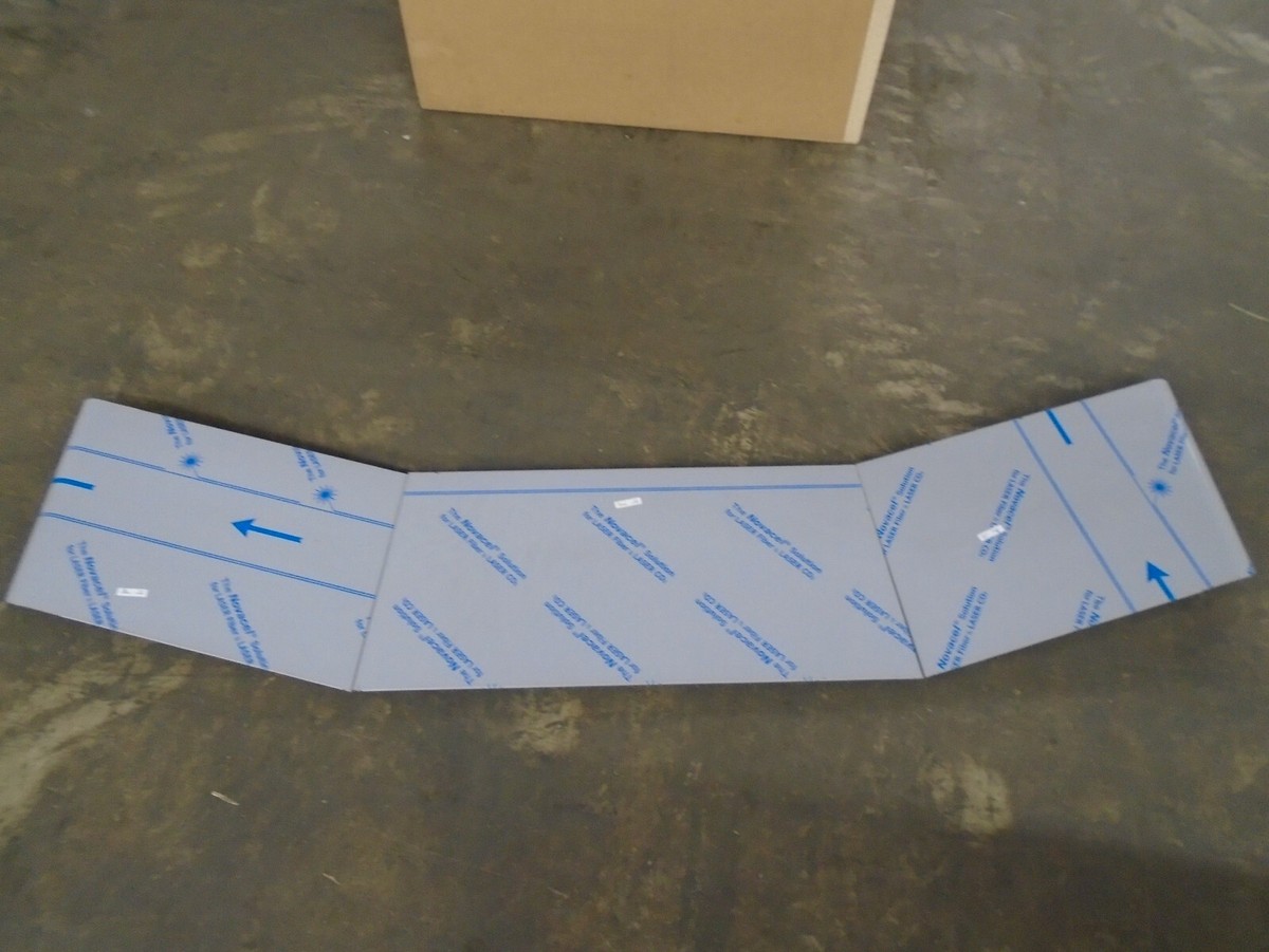 RoadWorks 15.5in Drop Visor for T680/T880 49000 | eBay