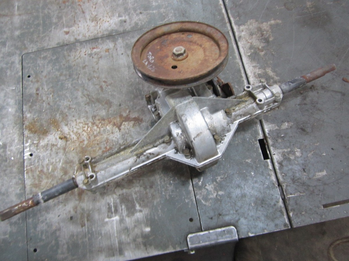 MTD COLUMBIA Lawn Mower Single Speed Transmission Transaxle 618