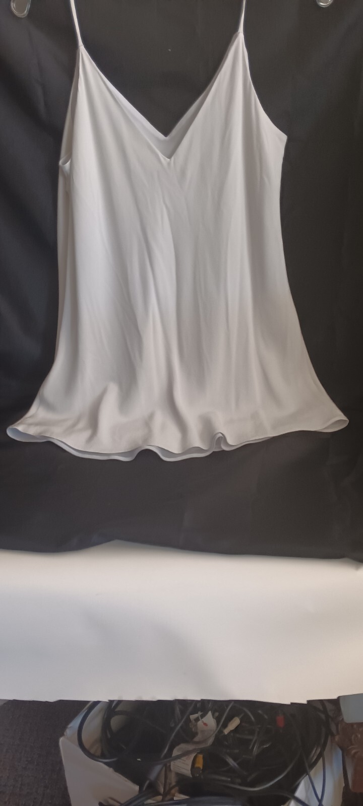 Lafayette 148 New York Women's Gray  Bias V-Neck Silk Tank Top Size M Lined 