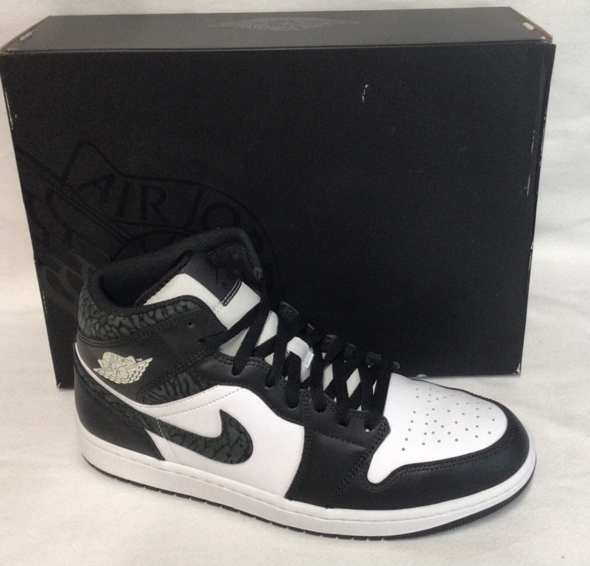 Nike Air Jordan 1 Mid SE 'Panda Elephant' White Black FB9911-001