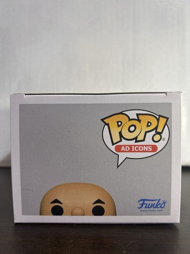 Champ Jollibee Ad Icons Vaulted Funko Pop 154 With Protector - Picture 5 of 12
