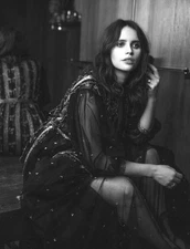 Actress Felicity Jones Pin Up Picture Publicity Photo Image Print