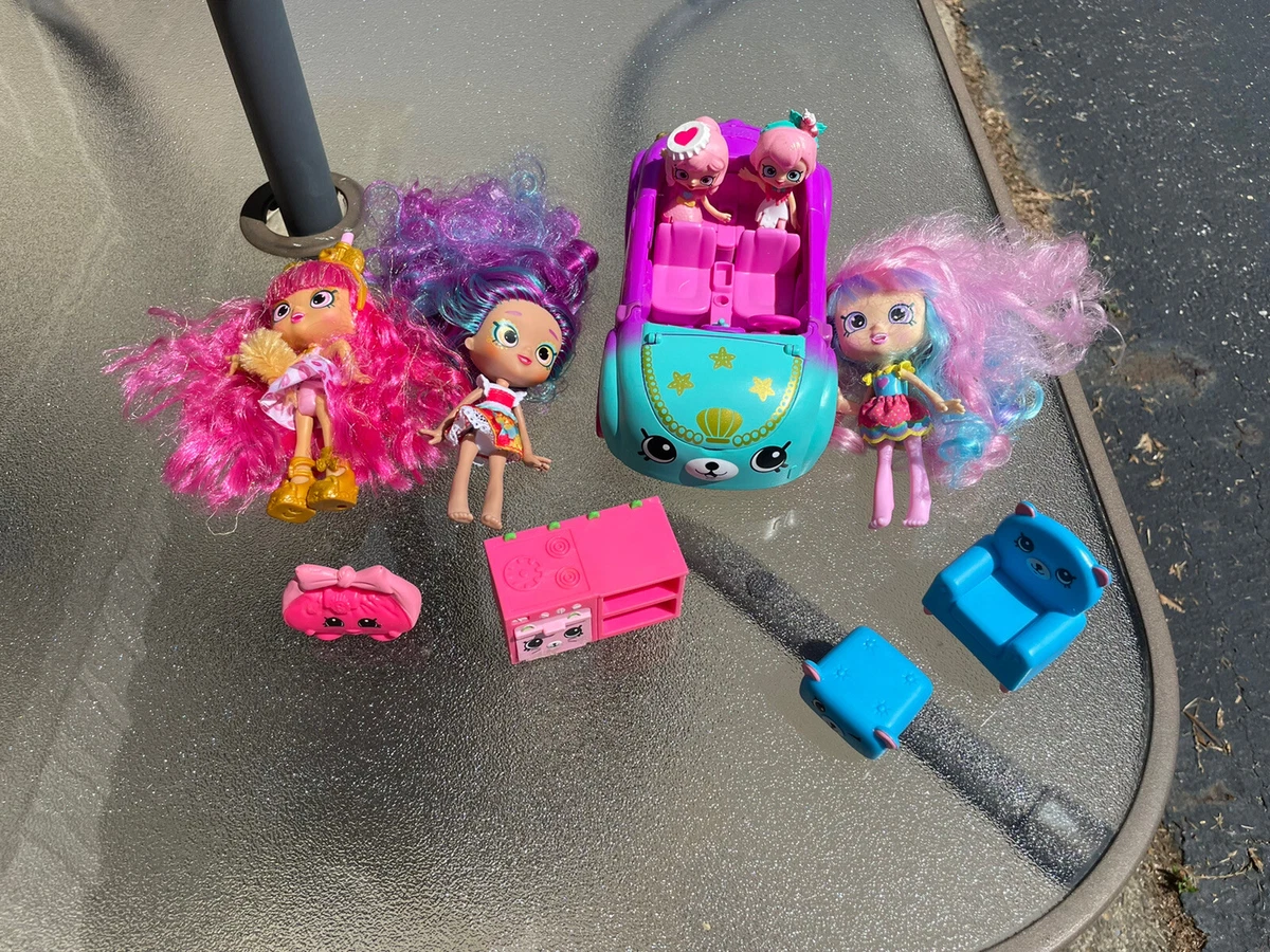 Happy places convertible car 2025