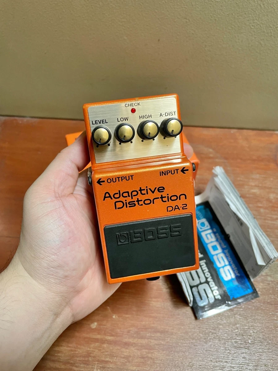 生産終了品　BOSS adaptive distortion 激レア・廃盤・美品】DA-2 BOSS adaptive distortion