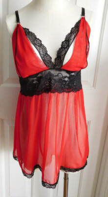 NWT LIPSTICK RED w/BLACK LACE 2 PC CHIC LOVER WOMEN'S STRETCHY NIGHTGOWN SIZE LG