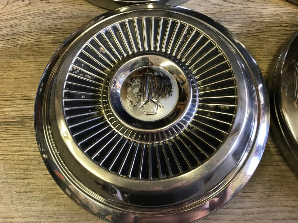 1967 67 PLYMOUTH GTX B КОРПУС Б/У СОБАКА ТАРЕЛКА СТУПИЦЫ КОЛПАЧОК КОМПЛЕКТ OEM - Изображение 2 из 4