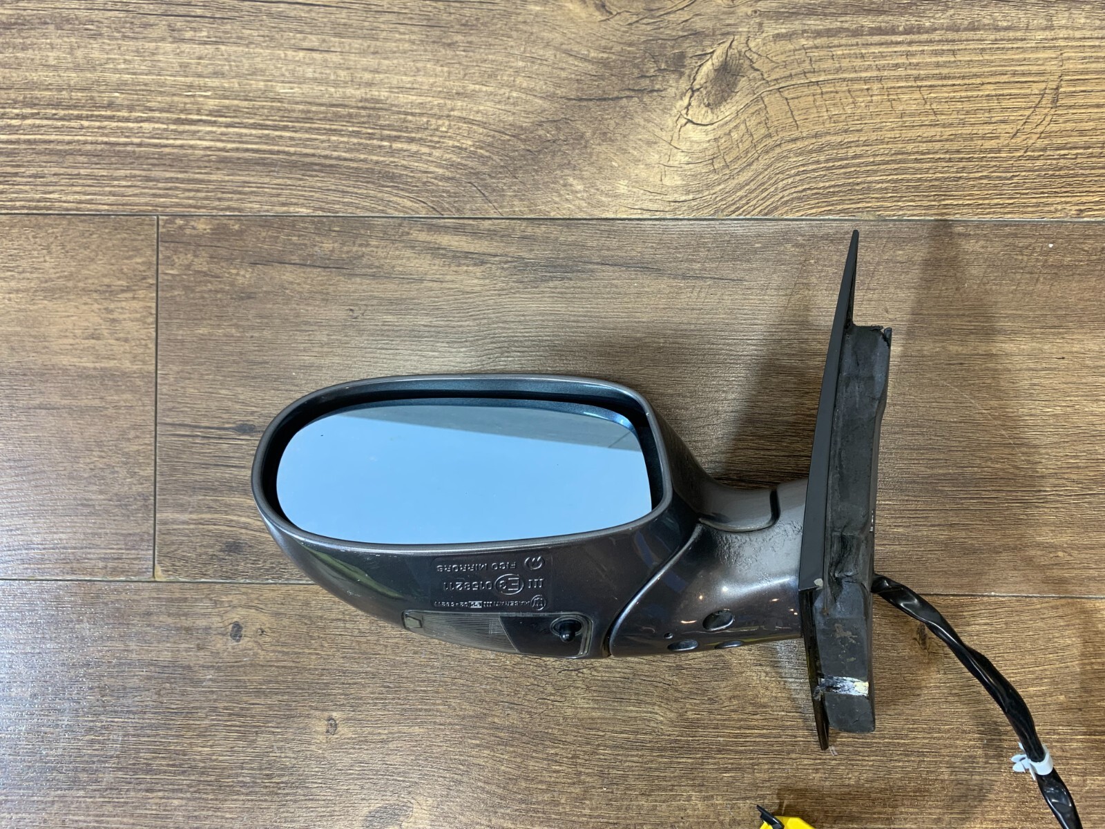 2003-2007 Maserati Quattroporte M139 Front Door Left Side View Mirror OEM