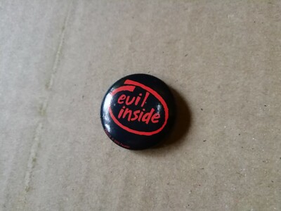 EVIL INSIDE (INNEN BÖSE) - BUTTON