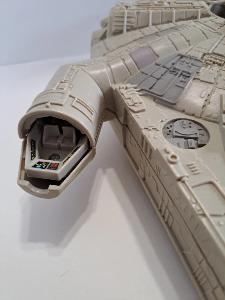 De colección 1995 Star Wars Halcón Milenario Galoob Juego con Destructor Estelar Incompleto Foto 3 de 4