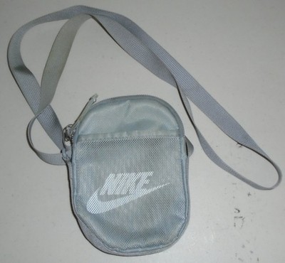 VTG Nike Crossbody Sling Bag 1990s Y2K Streetwear Sport Swoosh