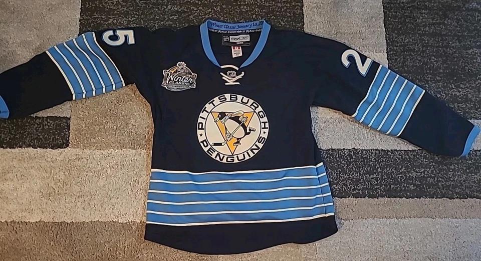 Camiseta deportiva Reebok Max Talbot Pittsburgh Penguins 2011 NHL clásica de invierno azul marino - 48 Foto 2 de 4