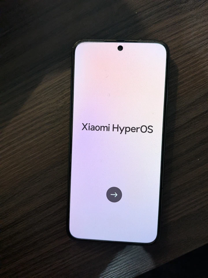 Xiaomi 13 · 256GB, foto 1 di 5