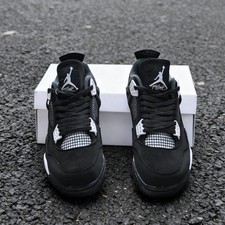 Men's Jordan 4 Retro "White Thunder" Mid Top Basketball Shoes