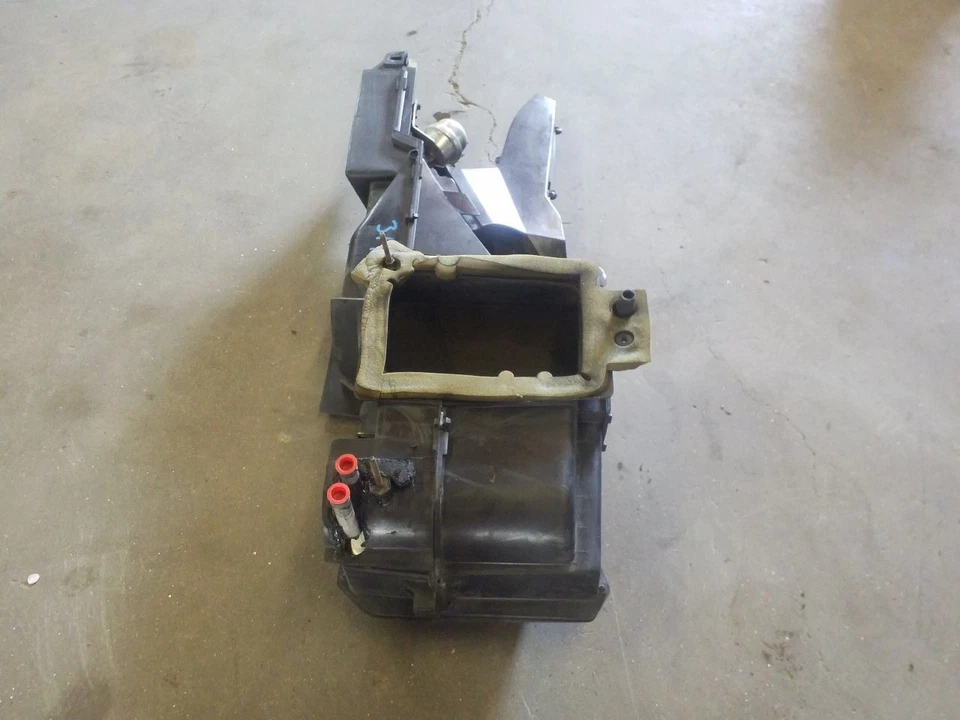 Carcaça de aquecedor atrás do painel | Compatível com Ford F150 F250 F350 Bronco 1992-1994 - Imagem 4 de 4