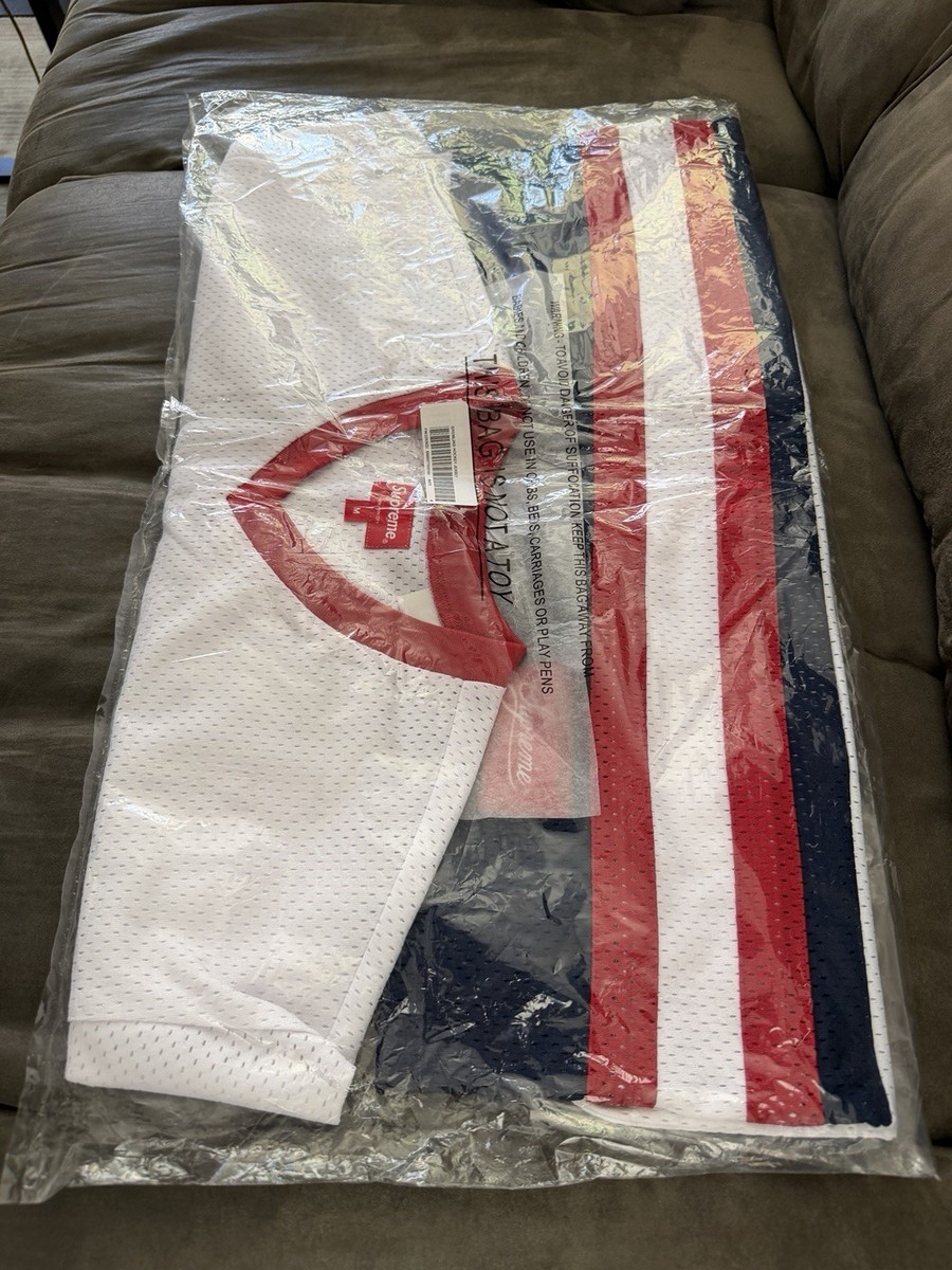 2022 Supreme Gremlins Gizmo Hockey Jersey White Size Medium FW22