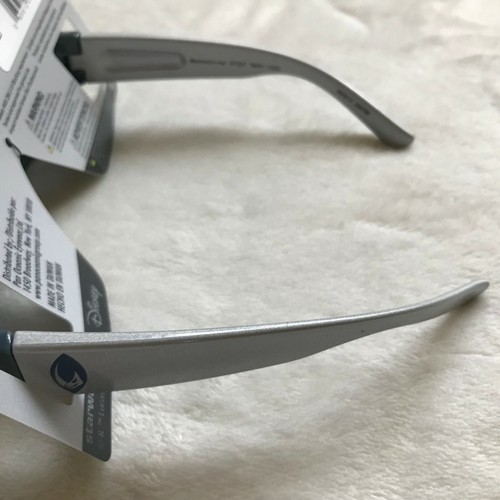 Star Wars The Mandalorian Boys Silver 100% UV Protection Sunglasses Age 3+ NEW - Picture 9 of 12