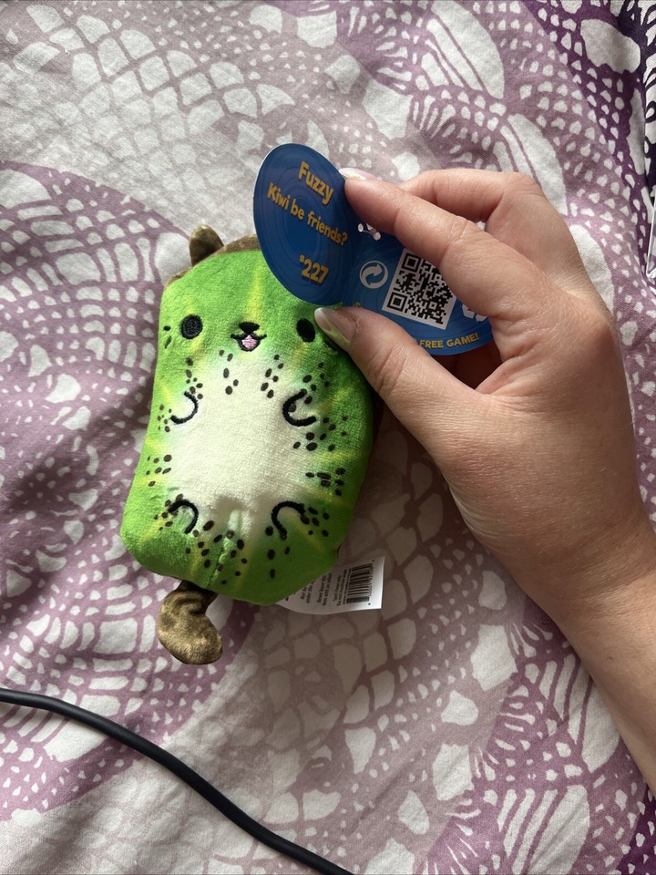 cats-vs-pickles-new-with-tags-ebay