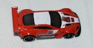 hot wheels aston martin vantage gt3