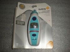 New Sealed Safety 1st Fever Light Ear Thermometer 49551 For 6 Months  Older