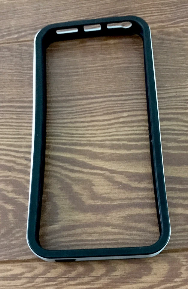 Shockproof Protective frame Case with Black Trim Bumper for Apple iPhone 5s - Image 2 of 4