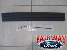 09 thru 14 F-150 OEM Genuine Ford Tailgate Flex Step Top Center Molding Cap Trim