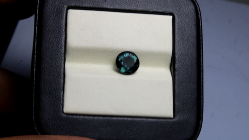 IGI Natural Spinel Gemstone Faceted Good Luster Colour Loose 1.98 Ct - Video 1 of 1