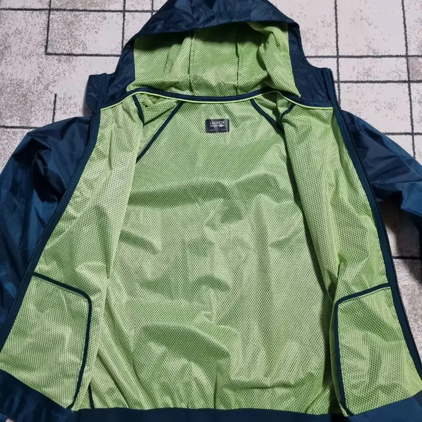 Lacoste LPGA Golf Windbreaker, Size M-L thumbnail 5