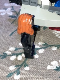 LEGO Black Widow Minifigure And Quinjet  Cockpit Part From 6869 Marvel Avengers