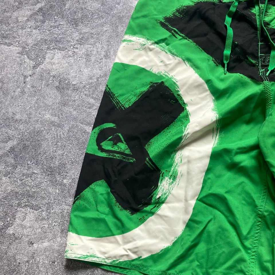 Short de surf vintage Quicksilver Big Logo Board taille 38 - Photo 3/4
