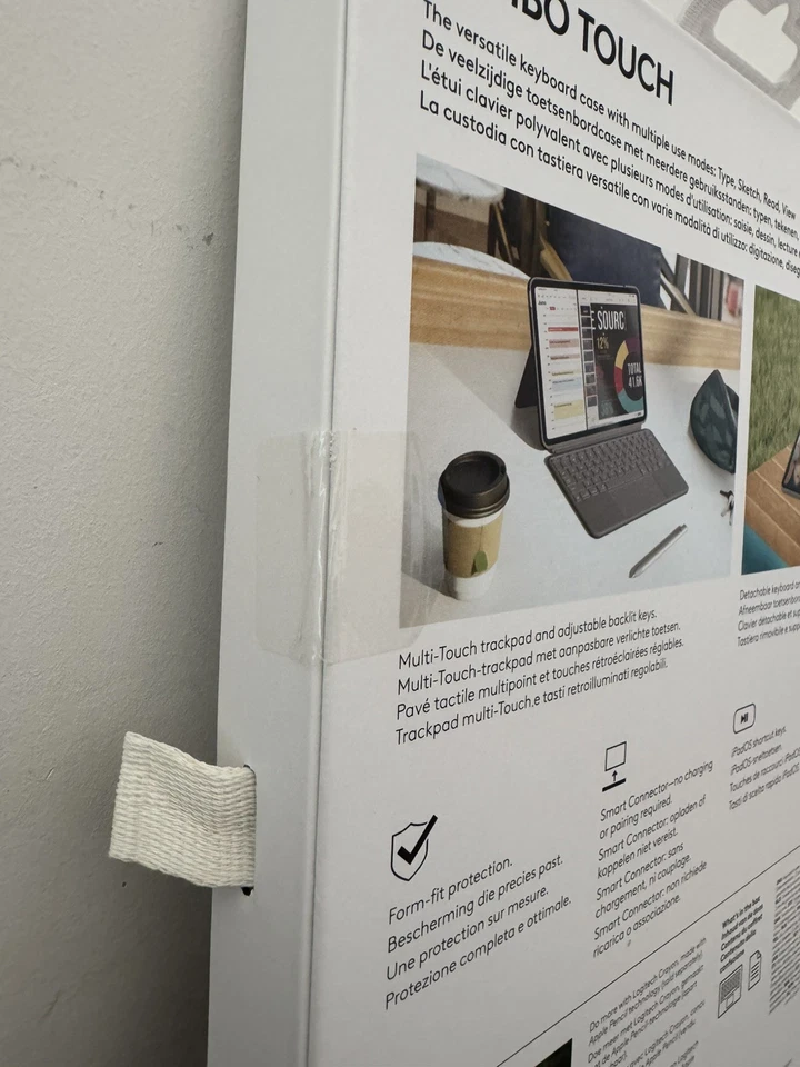 Logitech Combo Touch iPad Air 11" iPad Air 5th gen, M2, M3 - UK Layout Unopened - Image 3 of 3