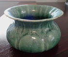 TERRIFIC VINTAGE BRUSH McCOY POTTERY GREEN JARDINIERE/SPITTOON/PLANTER #190-6