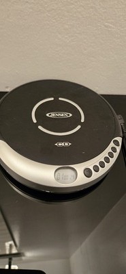 Jensen CD60A 60-Second Anti-Skip Portab Cd Player with Bass Boost TESTED & WORKS