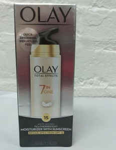 olay total effects 7 in one featherweight moisturiser