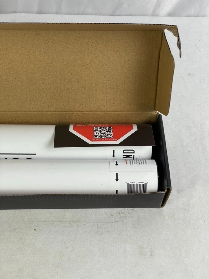 Pacote com 2 canhões de confete borboleta branca Legend & Co - Imagem 2 de 4