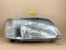 Scheinwerfer mit Blinker komplett R Peugeot 106 Bj 2001 463215
