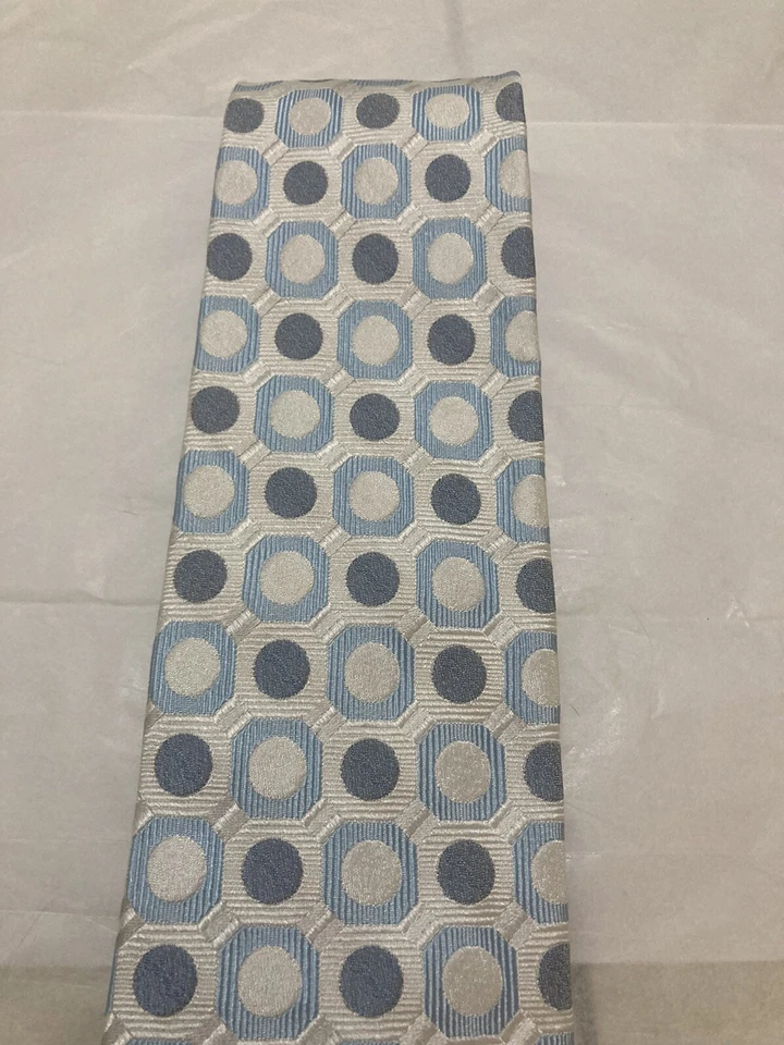 Corbata de seda para hombre BACRACH hecha en EE. UU. azul marino blanco azul claro Foto 3 de 4