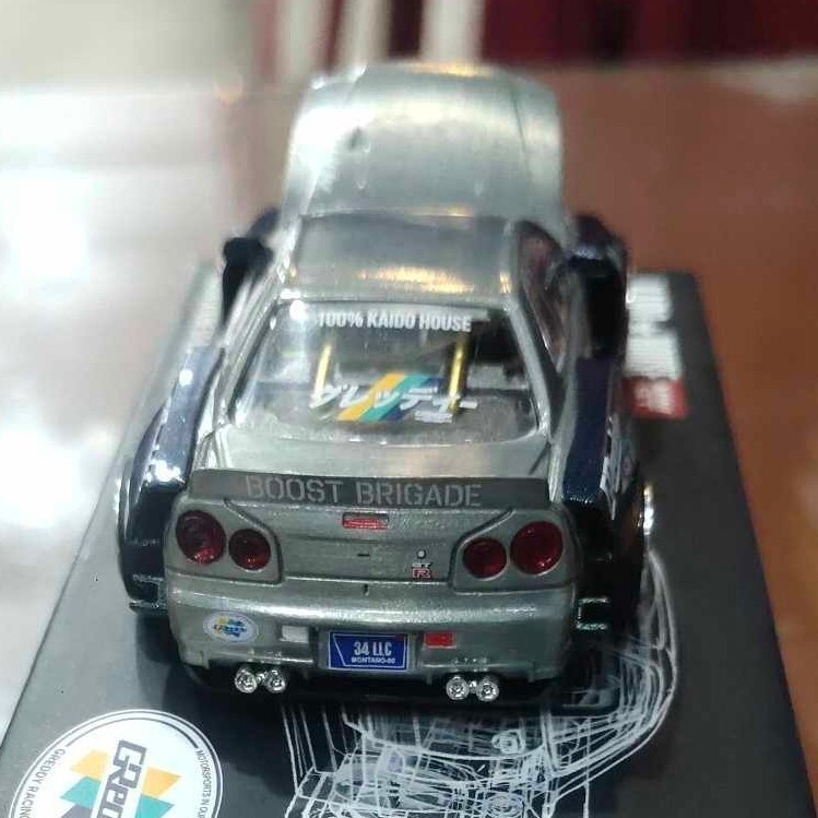CHASE CAR - Mini GT x Kaido House Nissan Skyline GT-R R34 GReddy