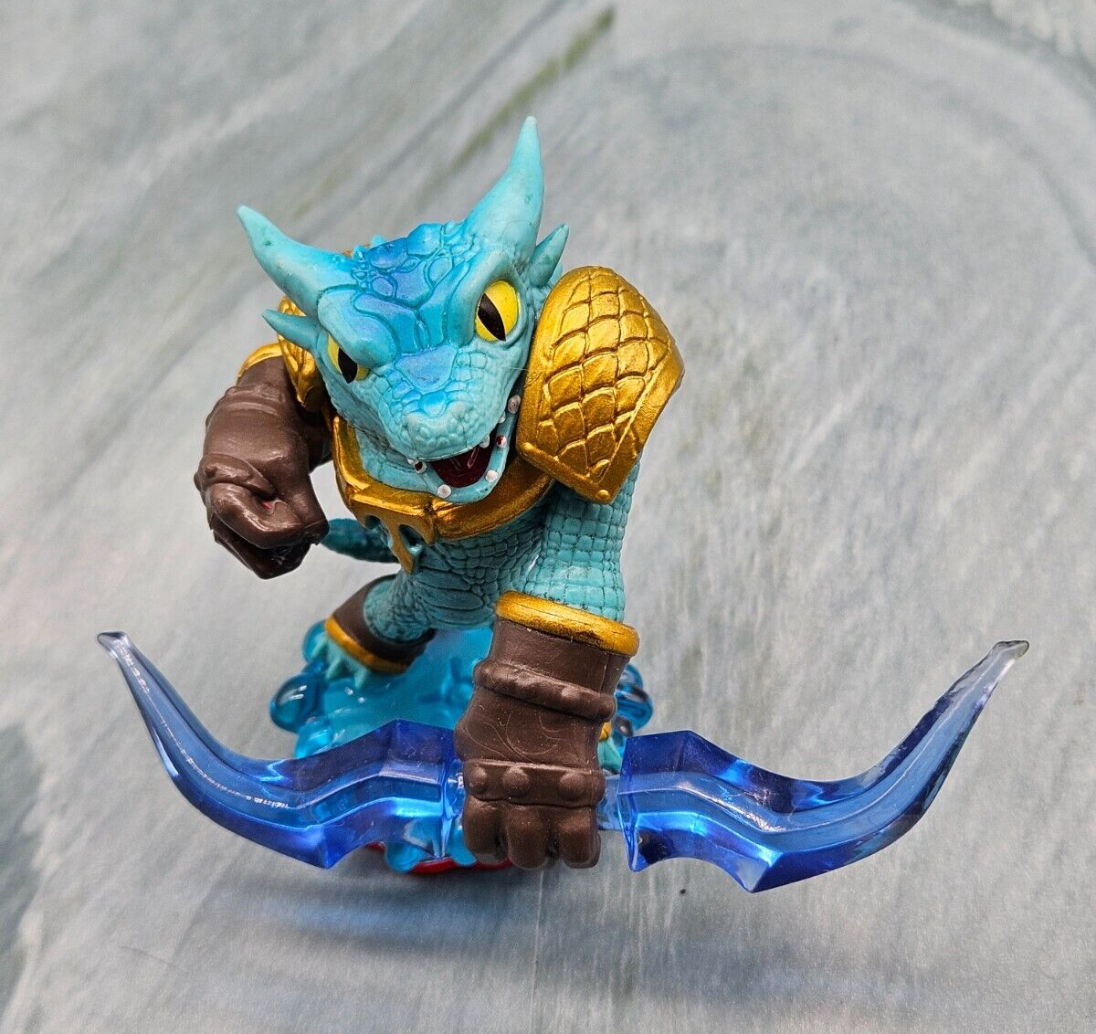 Skylanders Trap Team Snap Shot Blue Water Element Figure Model