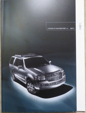 2011 Lincoln Navigator USA Brochure Brochure, 28 Pages