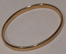 **9ct Yellow Gold 6.75 inches 'Plain' Bangle/Bracelet. 6.20 grams in Gift Box**