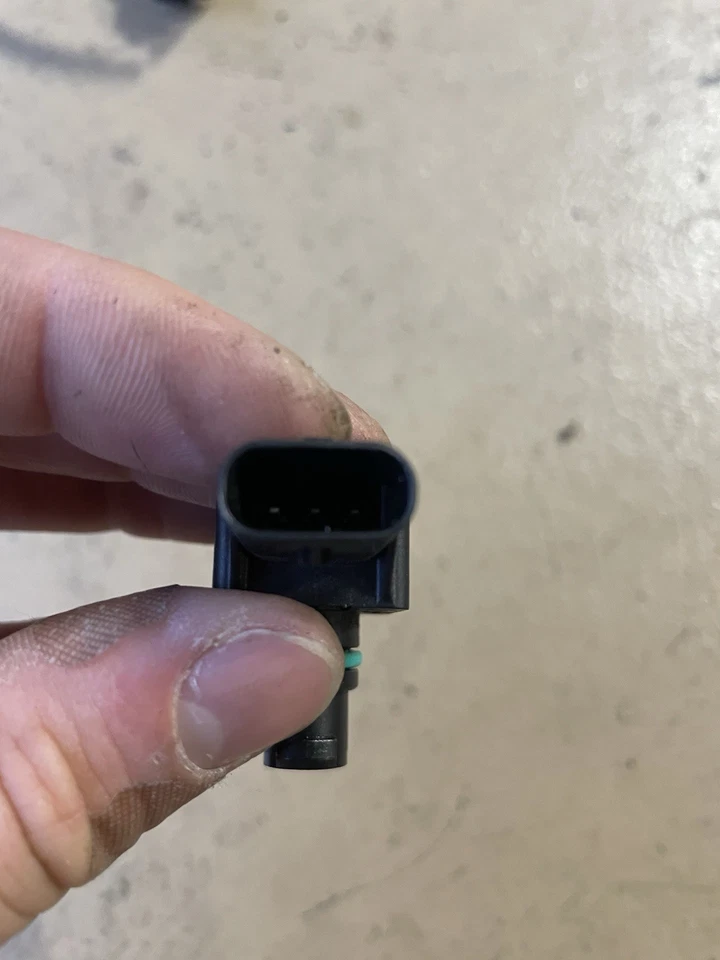 Sensor de presión del colector (MAP) para Mercedes-Benz C300 E450 GLS550 GLE400 ML550 Foto 2 de 3